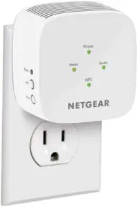 Netgear Wi-Fi extender EX2800: Best budget Wi-Fi extender for CenturyLink